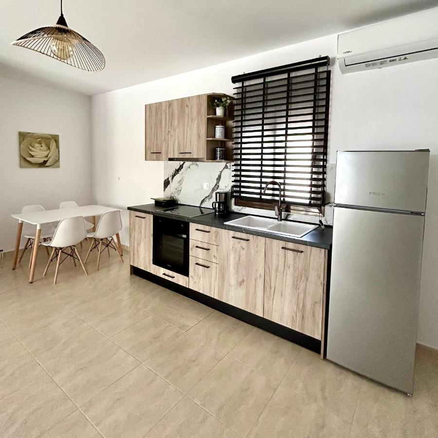 Kallithea  Infinity Suites מראה חיצוני תמונה
