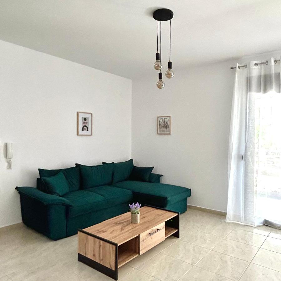 Kallithea  Infinity Suites מראה חיצוני תמונה
