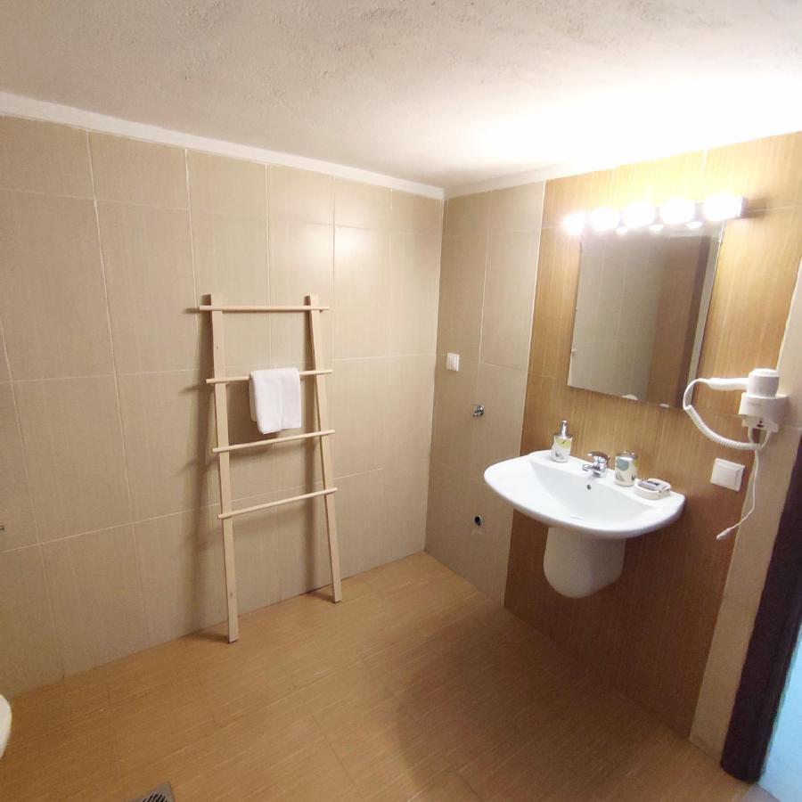 Kallithea  Infinity Suites מראה חיצוני תמונה